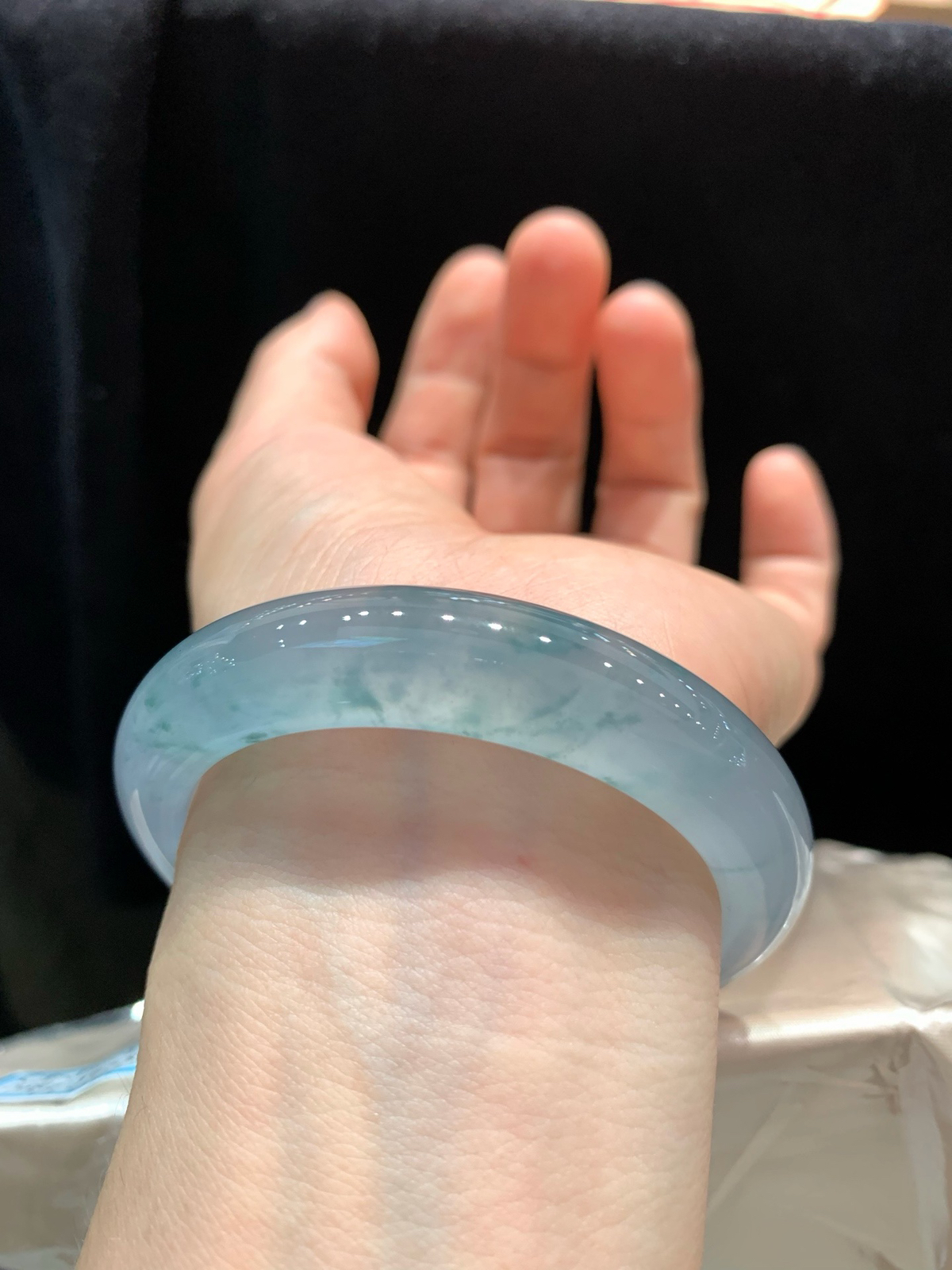 尺寸52.6/11.9/8.8，冰紫飘花手镯
种好水足 清新甜美