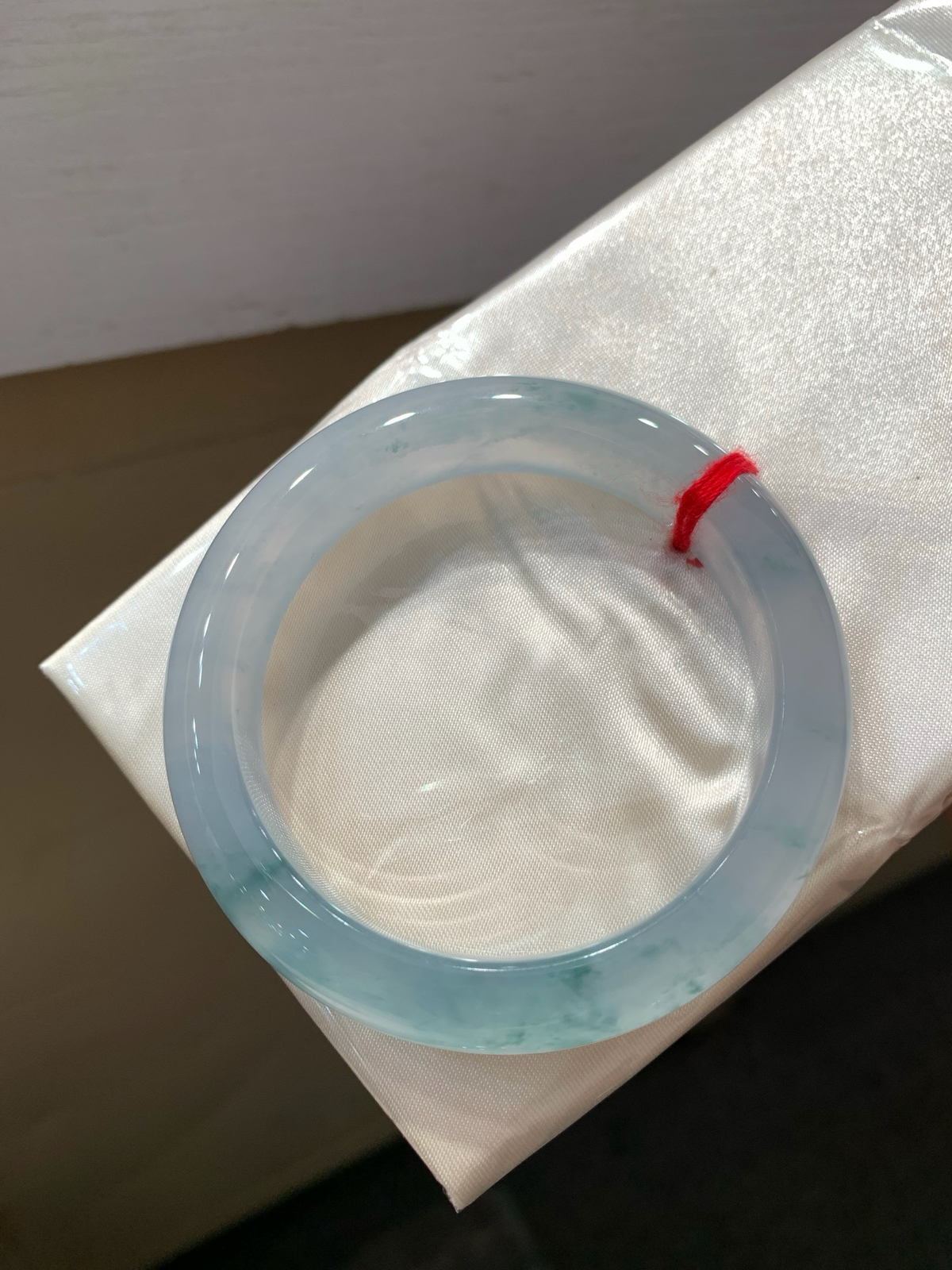 尺寸52.6/11.9/8.8，冰紫飘花手镯
种好水足 清新甜美
