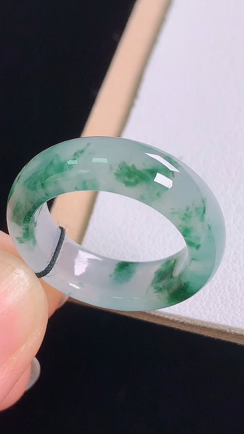 ️冰飘花指环，无裂，尺寸:圈口14/16.9-6.2-3.5mm 2