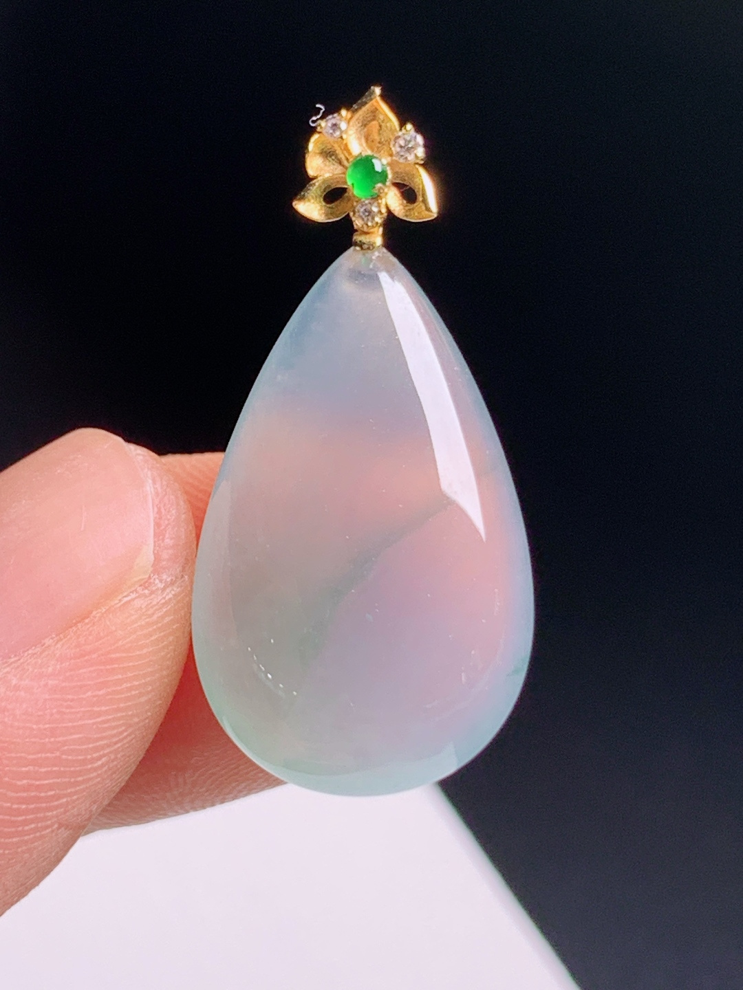 ️ 水滴吊坠，通透起光金镶花头，温婉灵动氛围感拉满