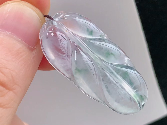 叶子，尺寸34.9-17.5-4.9mm，包A附证书