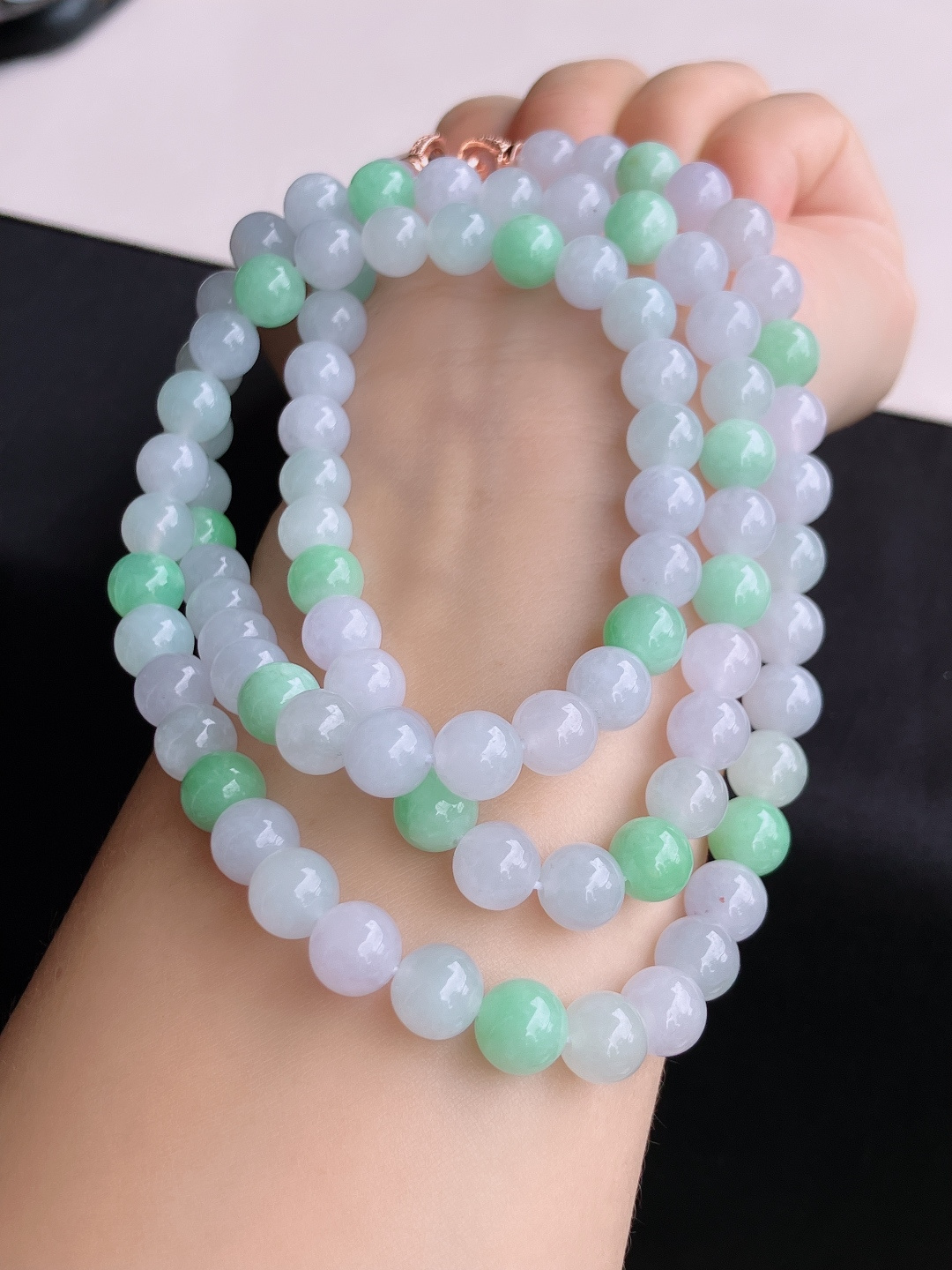双彩大珠链，饱满大气，尺寸8.3/3圈半，自然光实拍