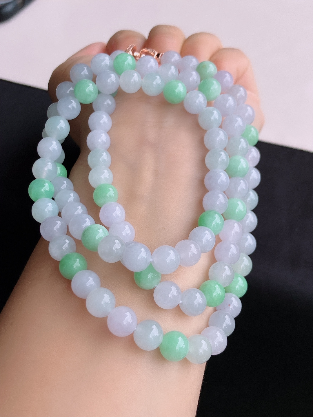 双彩大珠链，饱满大气，尺寸8.3/3圈半，自然光实拍