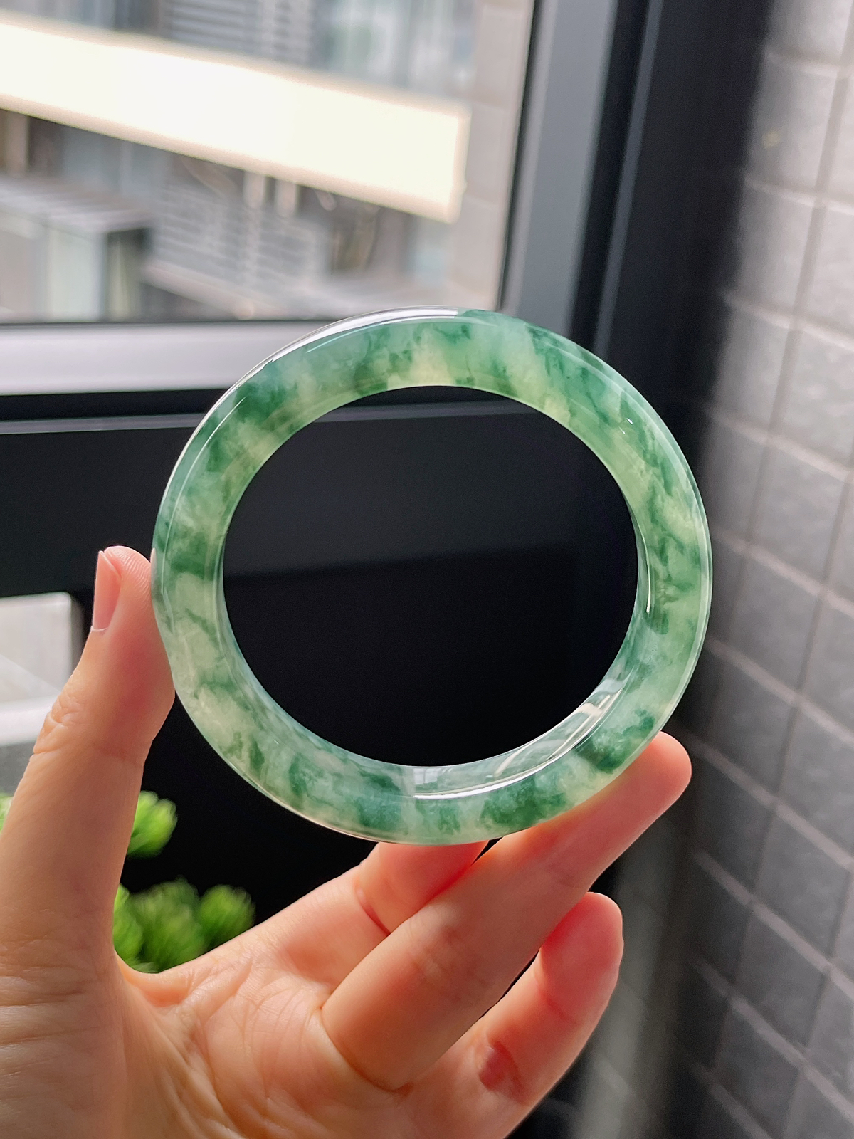 圈口57，冰糯种飘花翡翠正圈手镯