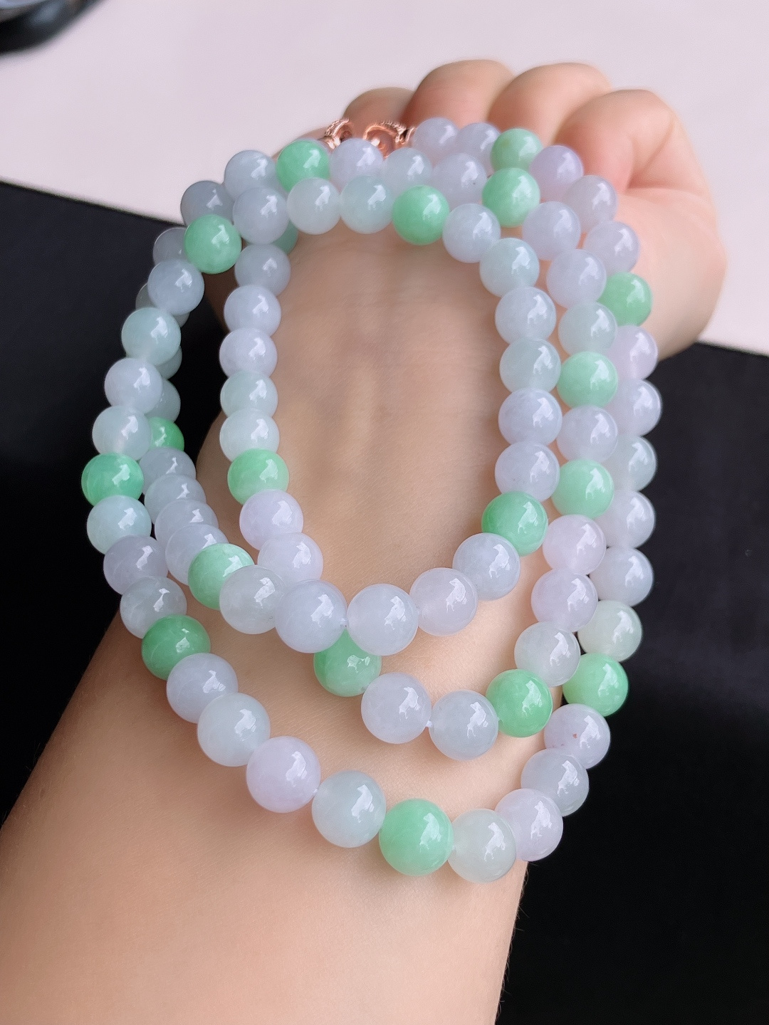双彩大珠链，饱满大气，尺寸8.3/3圈半，自然光实拍
