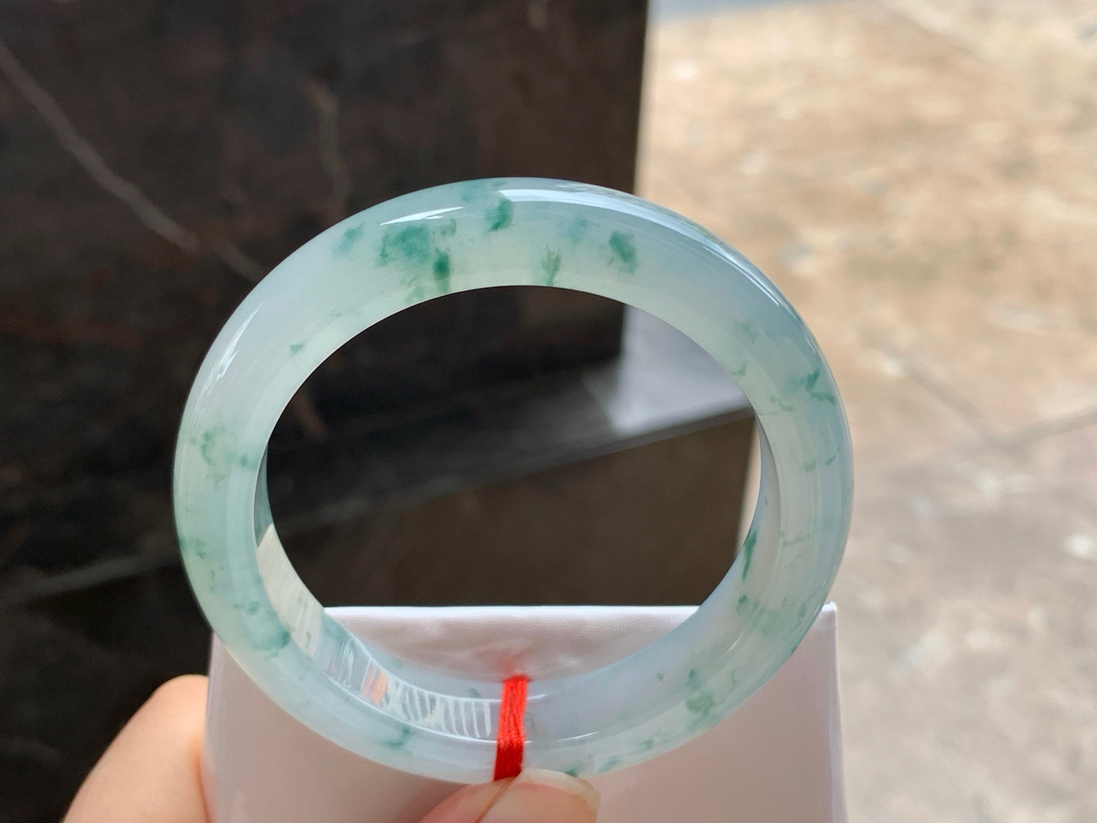 54-12.3-9.3
蓝花手镯^_^飘花灵韵