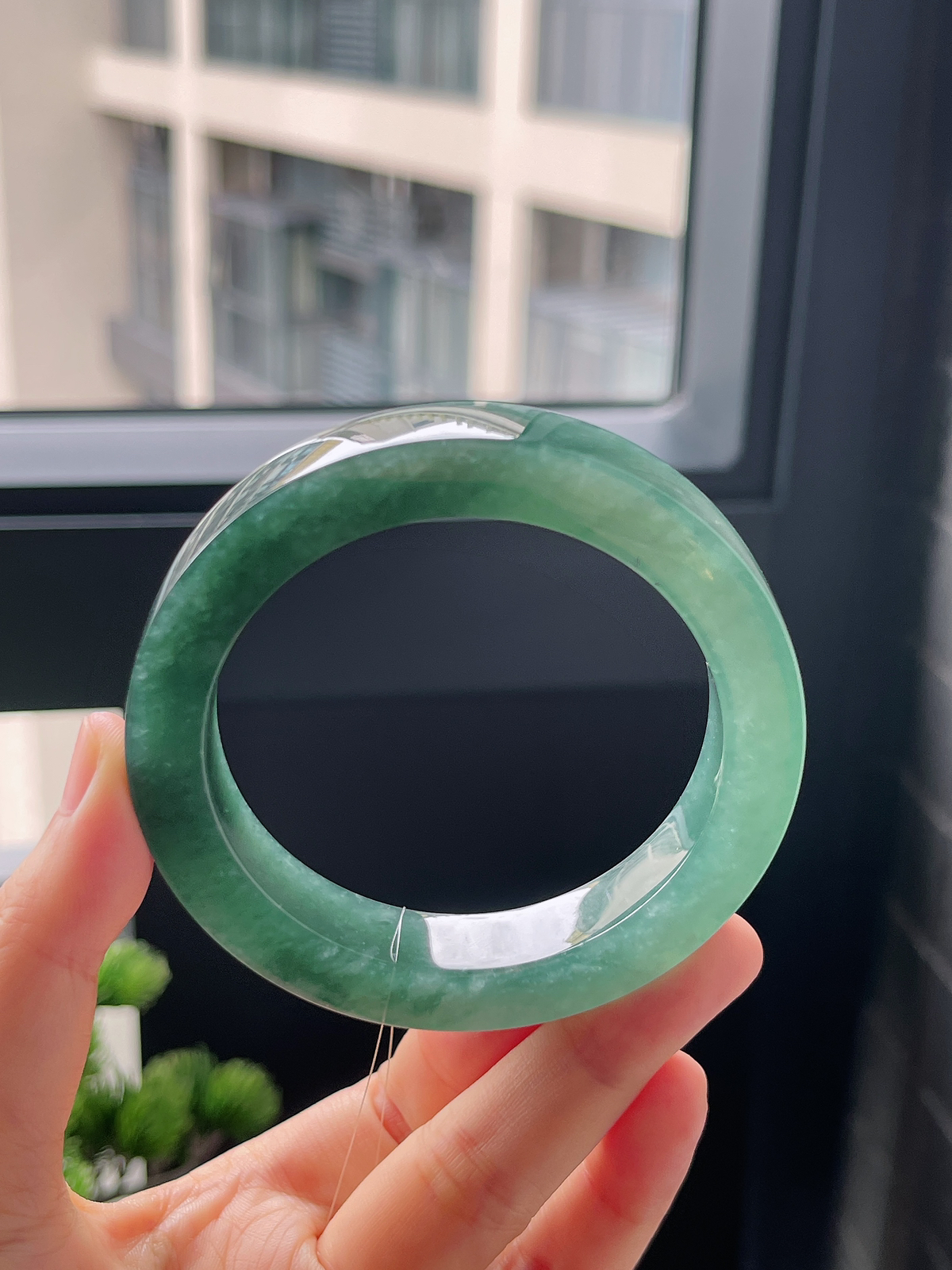 翡翠镯饼，⭕️正圈最大做59，最小做57