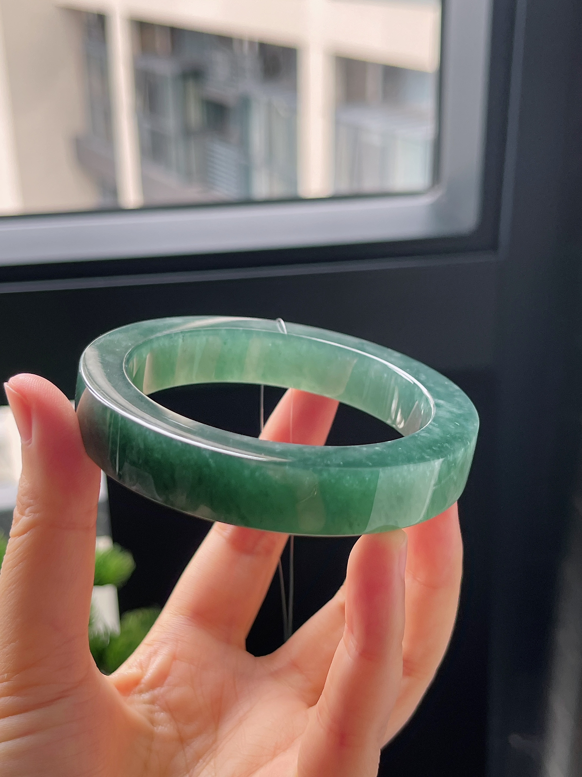 翡翠镯饼，⭕️正圈最大做59，最小做57