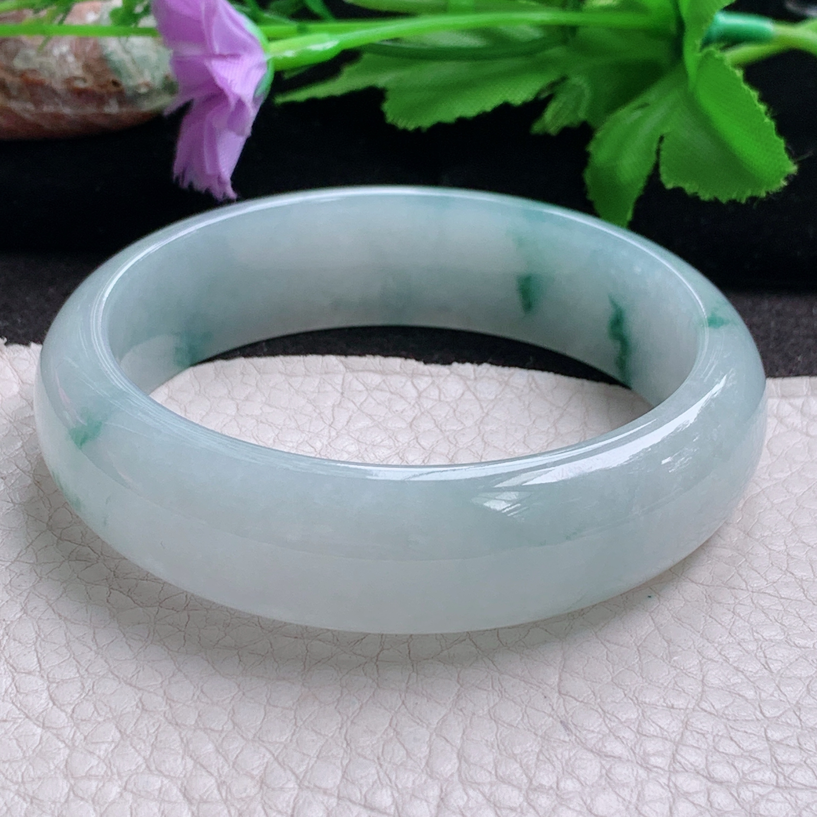 jm大圈口60*17*8.2轮胎镯 缅甸翡翠玉手镯 精美飘花水润宽边玉手环
