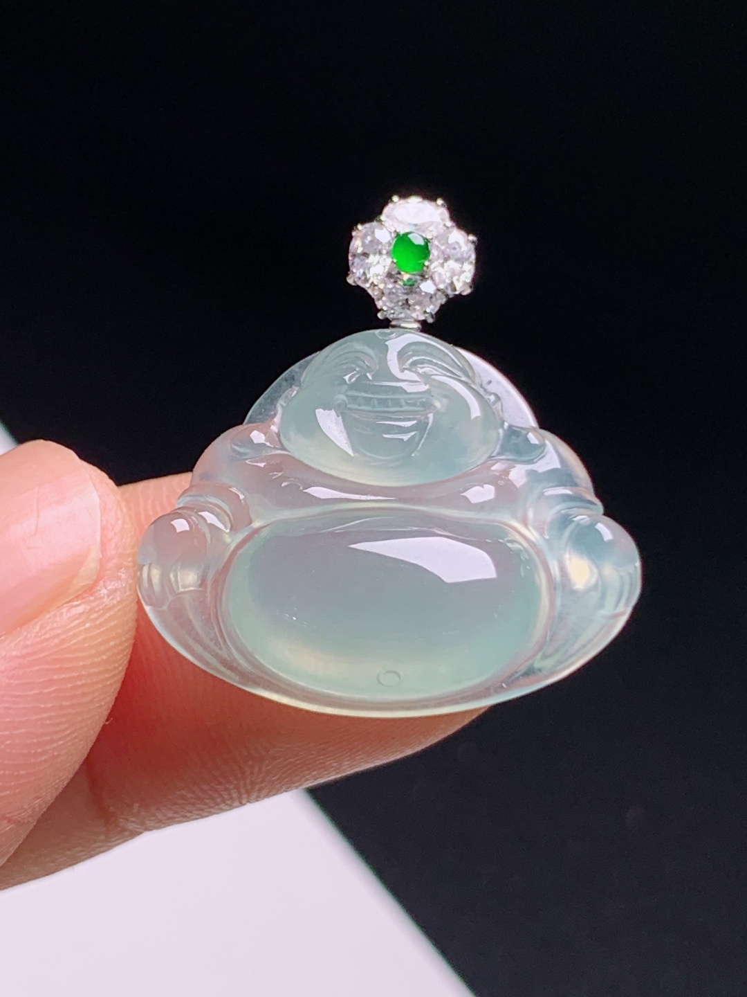 ️ 佛公吊坠，水润清透笑意温婉，钻花扣头精致大气 裸石17.3-22.3-5.7 整体24.3 0