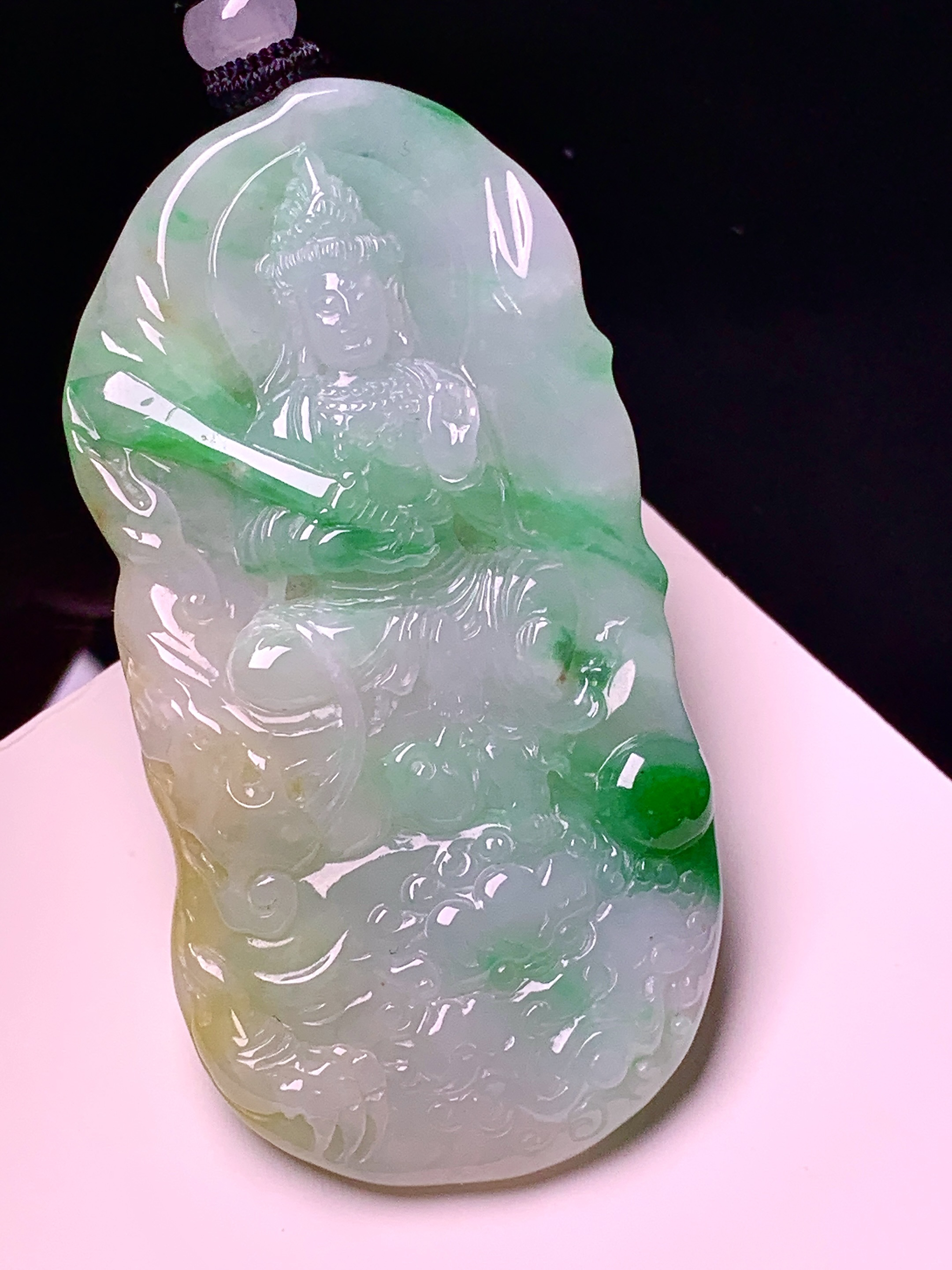 飘黄绿翡文殊观音菩萨吊坠 玉质细腻 色泽艳丽清新 整体尺寸62*31.8*8 w1