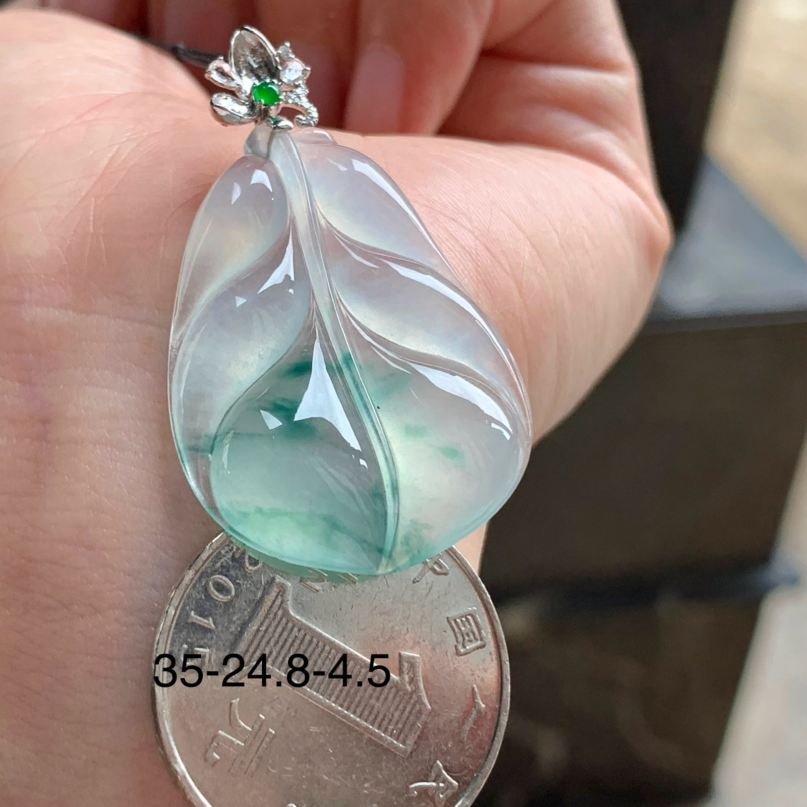 金扣蓝花叶子^_^冰透 尺寸35