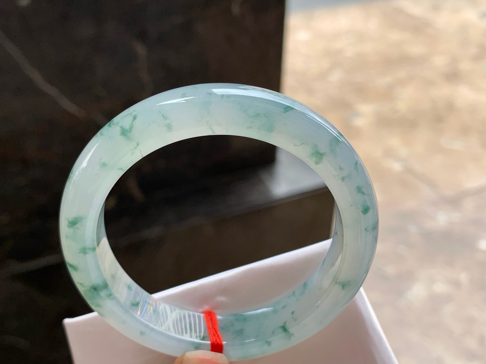 54-12.3-9.3
蓝花手镯^_^飘花灵韵
