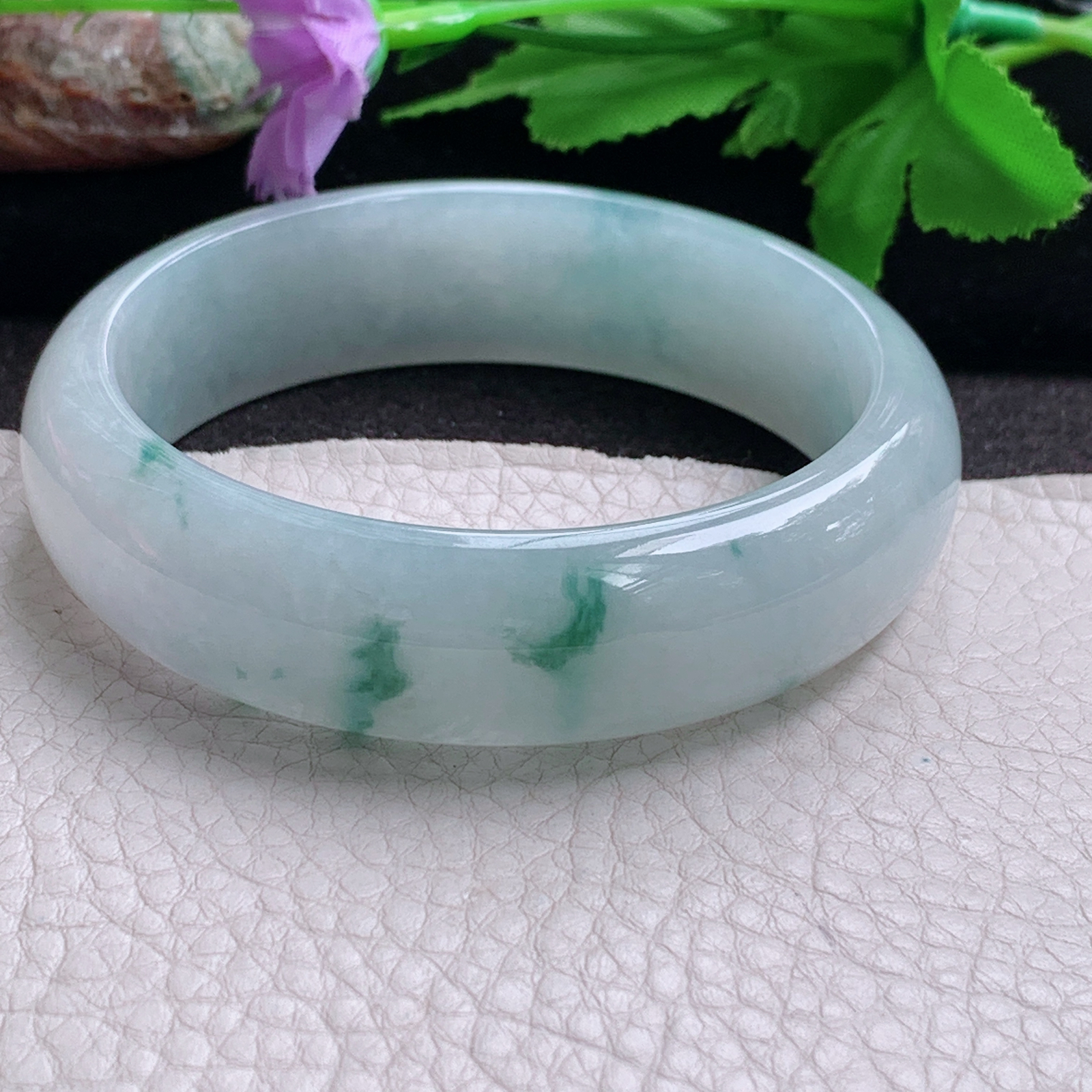 jm大圈口60*17*8.2轮胎镯 缅甸翡翠玉手镯 精美飘花水润宽边玉手环