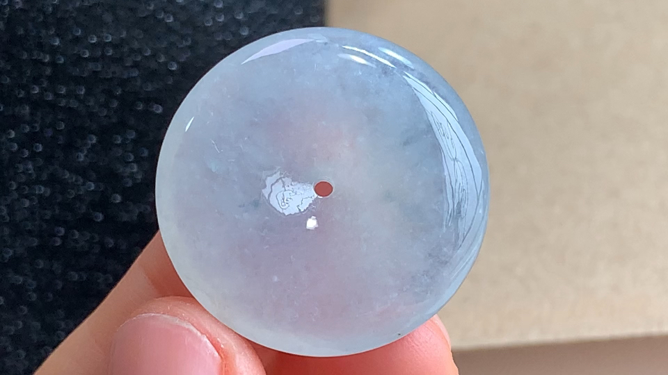 平安扣，无裂，尺寸27.1-5.6mm，包A附证书
