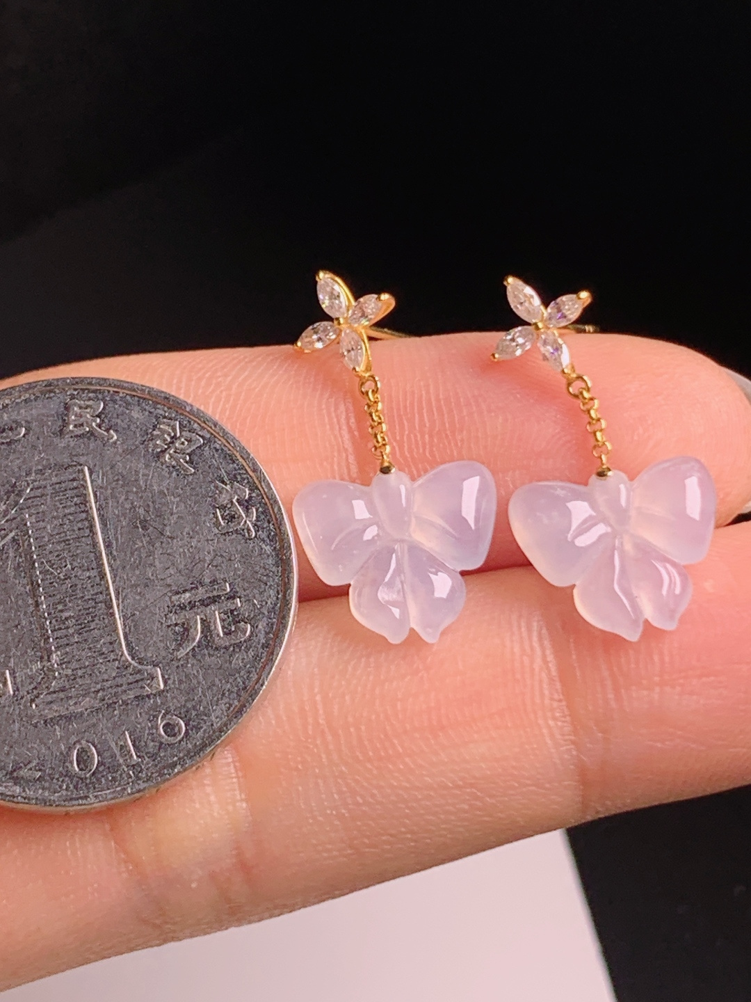 ️ 蝴蝶耳坠，通透起光灵动雅致