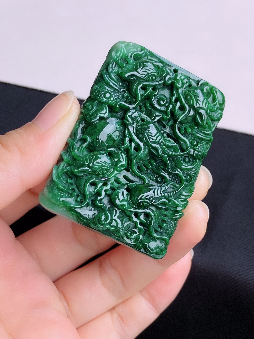 花绿九龙至尊，饱满大气，尺寸59.8/42.6/13.8/自然光实拍