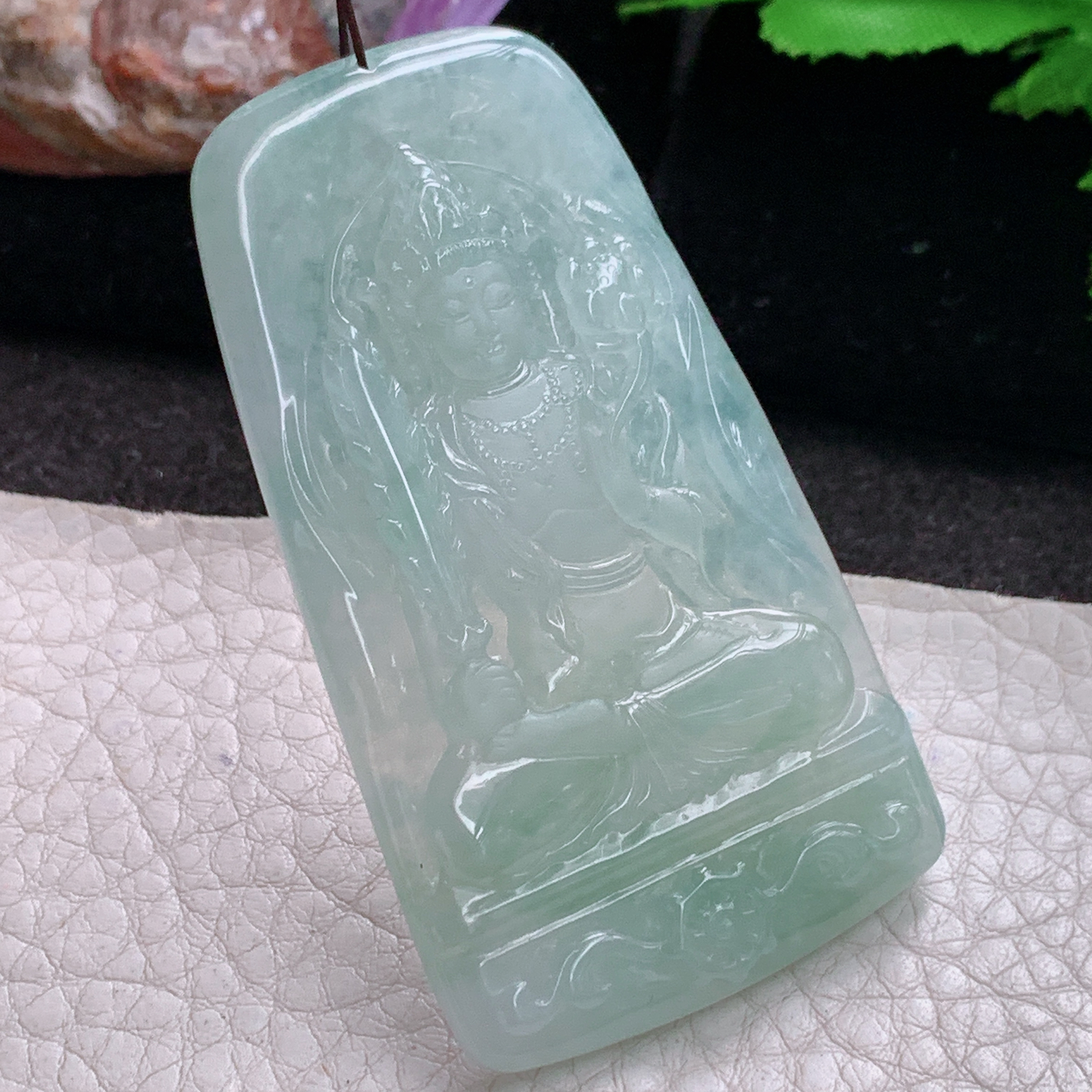 Ktj实拍63.2*35.8*5.3缅甸翡翠a货精雕冰晴虚空藏菩萨 生肖守护神玉吊坠