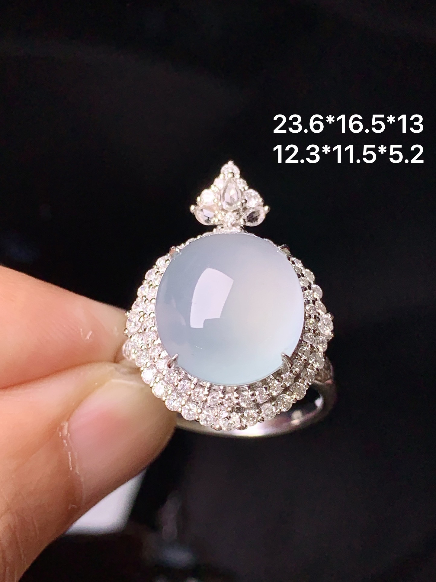 18k金钻镶嵌冰种蛋面戒指吊坠两用款 玉质细腻 色泽艳丽清新 圈口14 整体尺寸23.6*16.5*13 t1