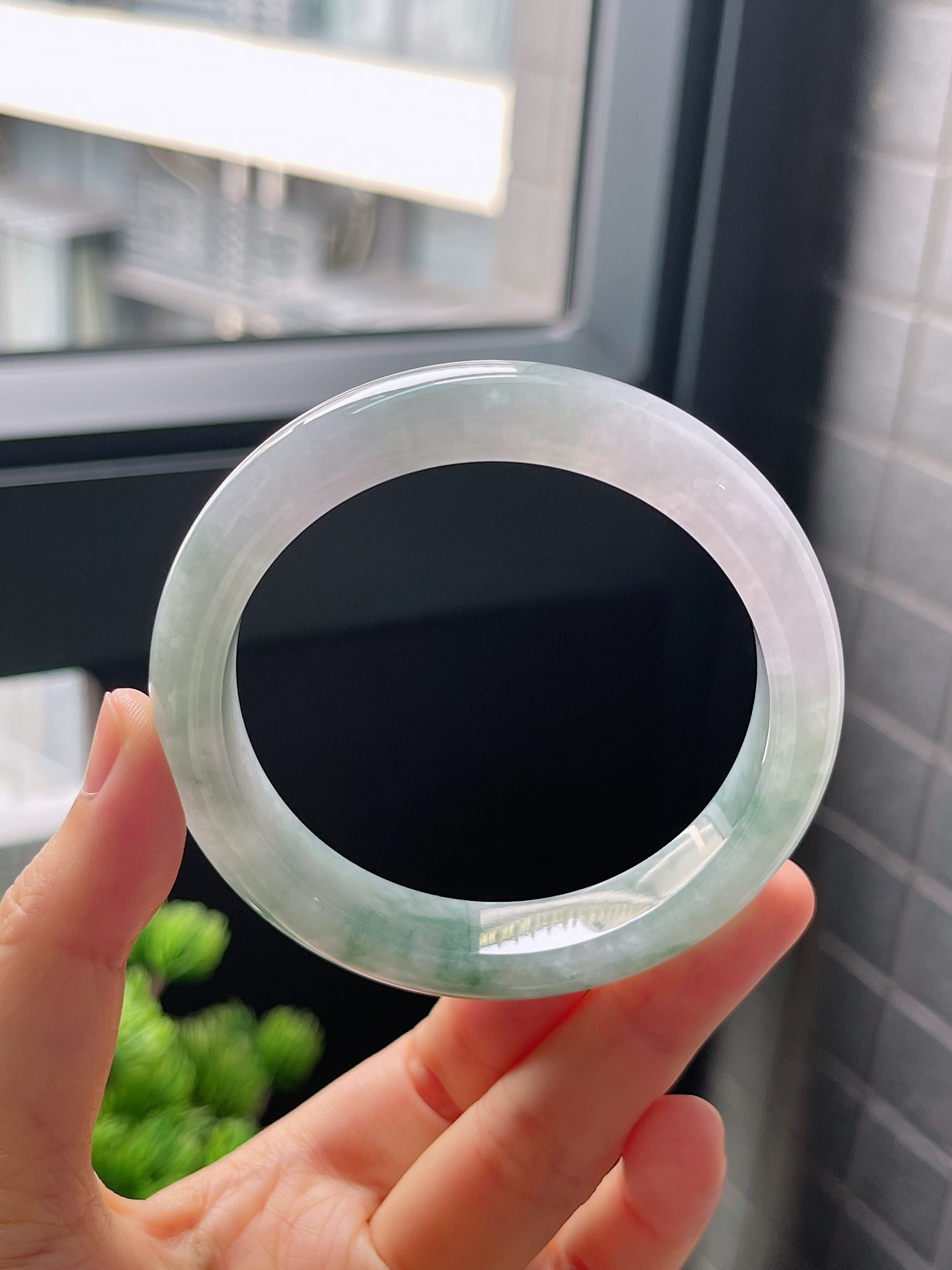 圈口56.5，冰糯种飘花翡翠正圈手镯