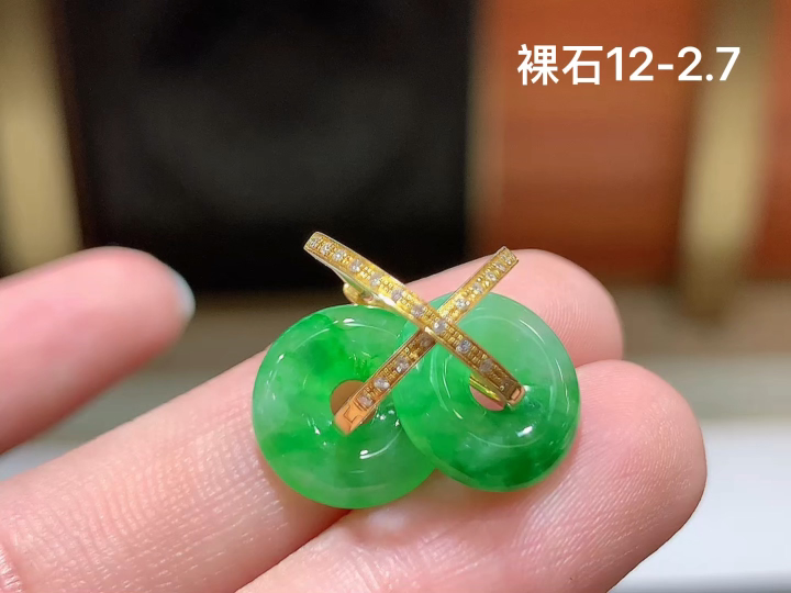 18K 阳绿甜甜圈耳扣 无裂 尺寸，12-2.7