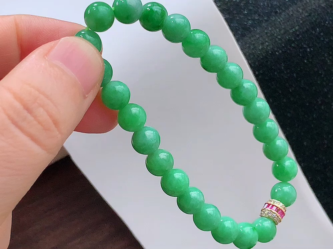 ️ 满绿手串，尺寸取一7.1mm，包A附证书