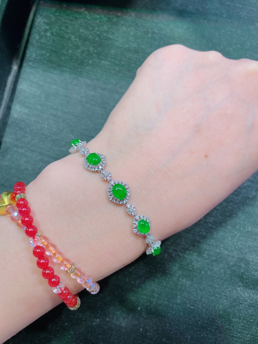 ️冰种绿蛋面手链，晶莹剔透，新颖时尚，5-5-3