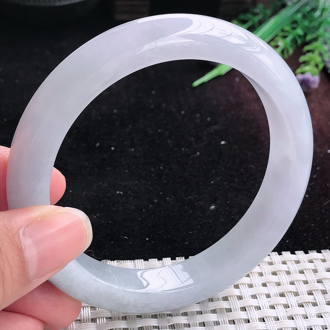 实拍A货翡翠62.5/12.6/9大圈口老坑冰润起胶紫底飘花手镯平安镯美人镯