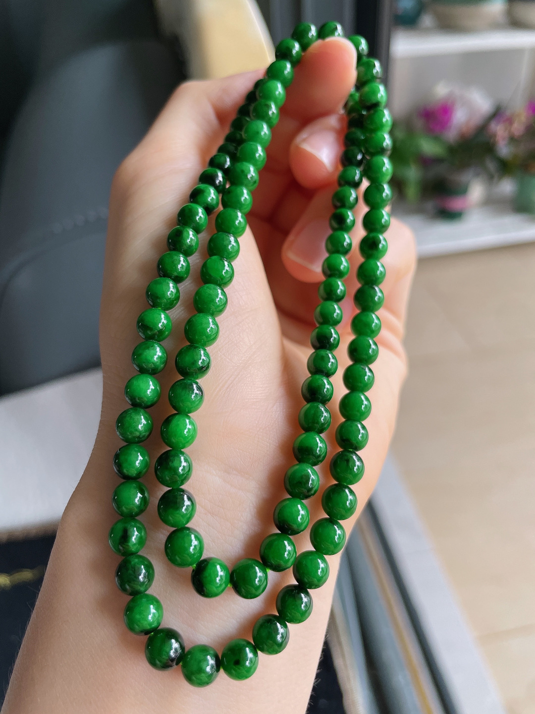 天然翡翠A货，冰满绿珠链，尺寸：6mm91颗。【编4168】