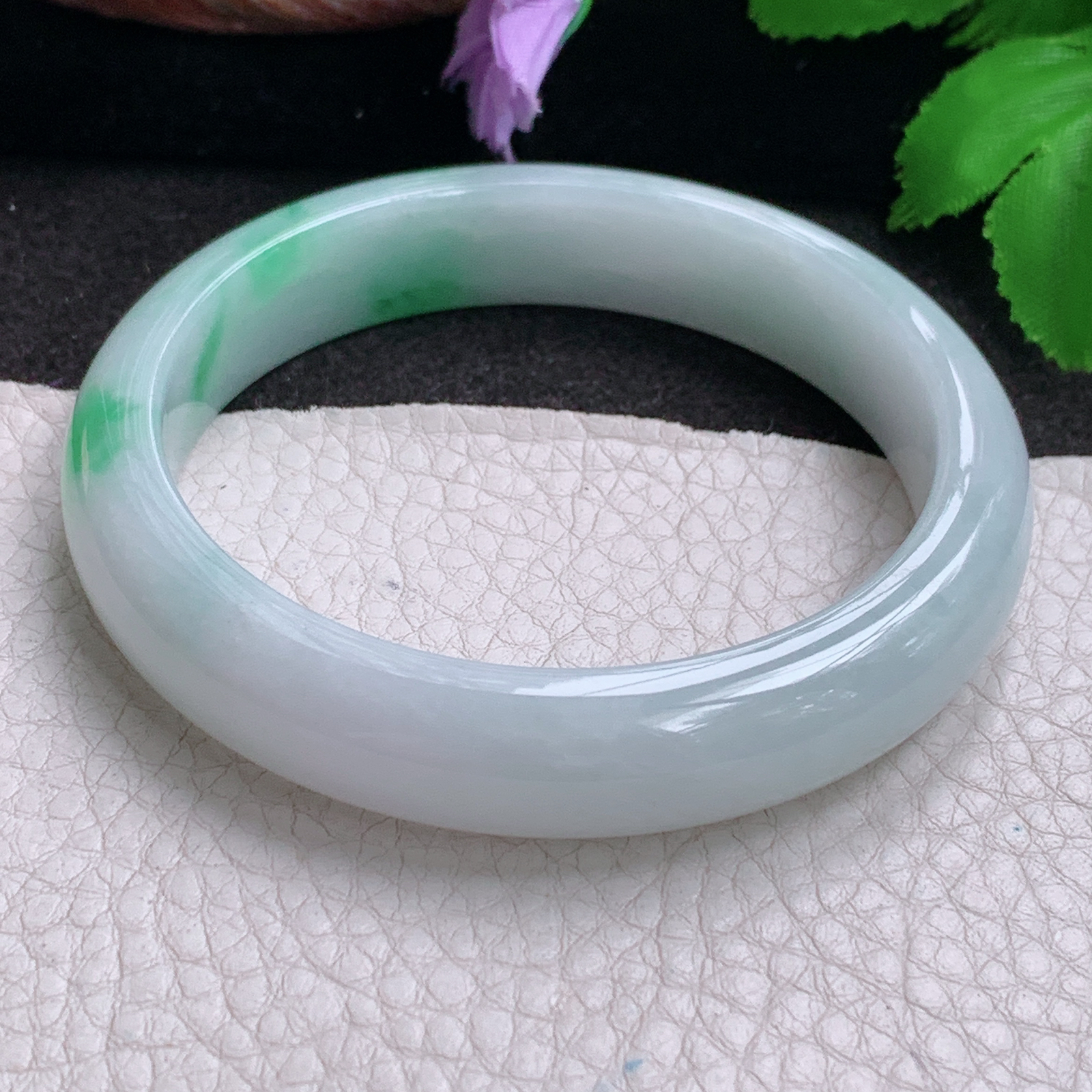 ay实拍59.5*12.8*9白底青镯 缅甸翡翠a货玉手镯水润飘绿正圈玉手环