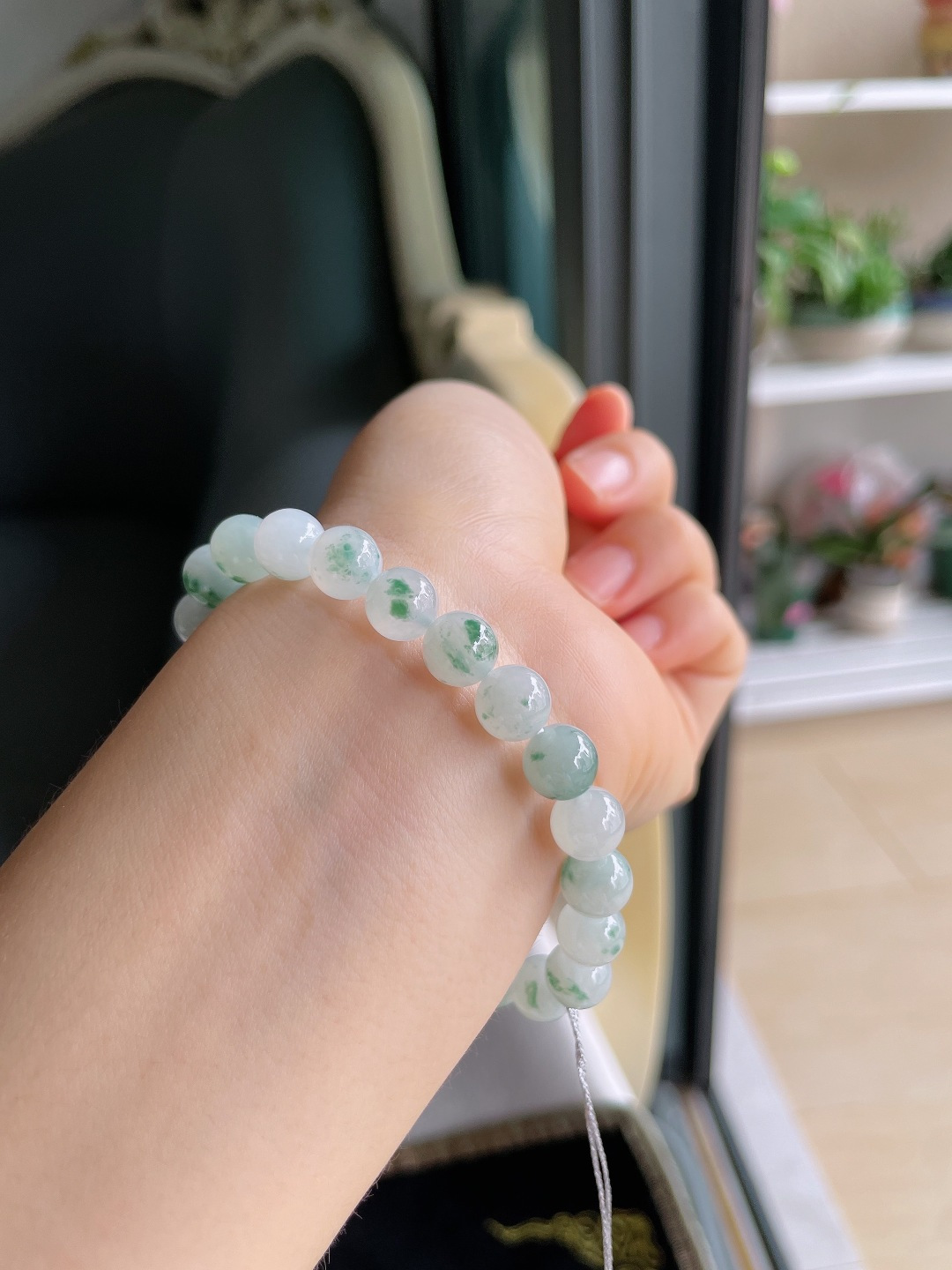 缅甸天然翡翠A货，冰飘花手串，尺寸：8mm。【编4364】