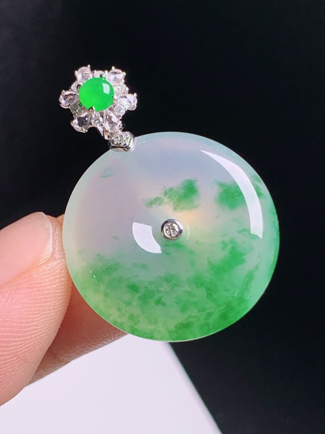 ️ 平安扣吊坠，飘花飘逸自然，种水冰润通透，佩戴平安顺遂 960707