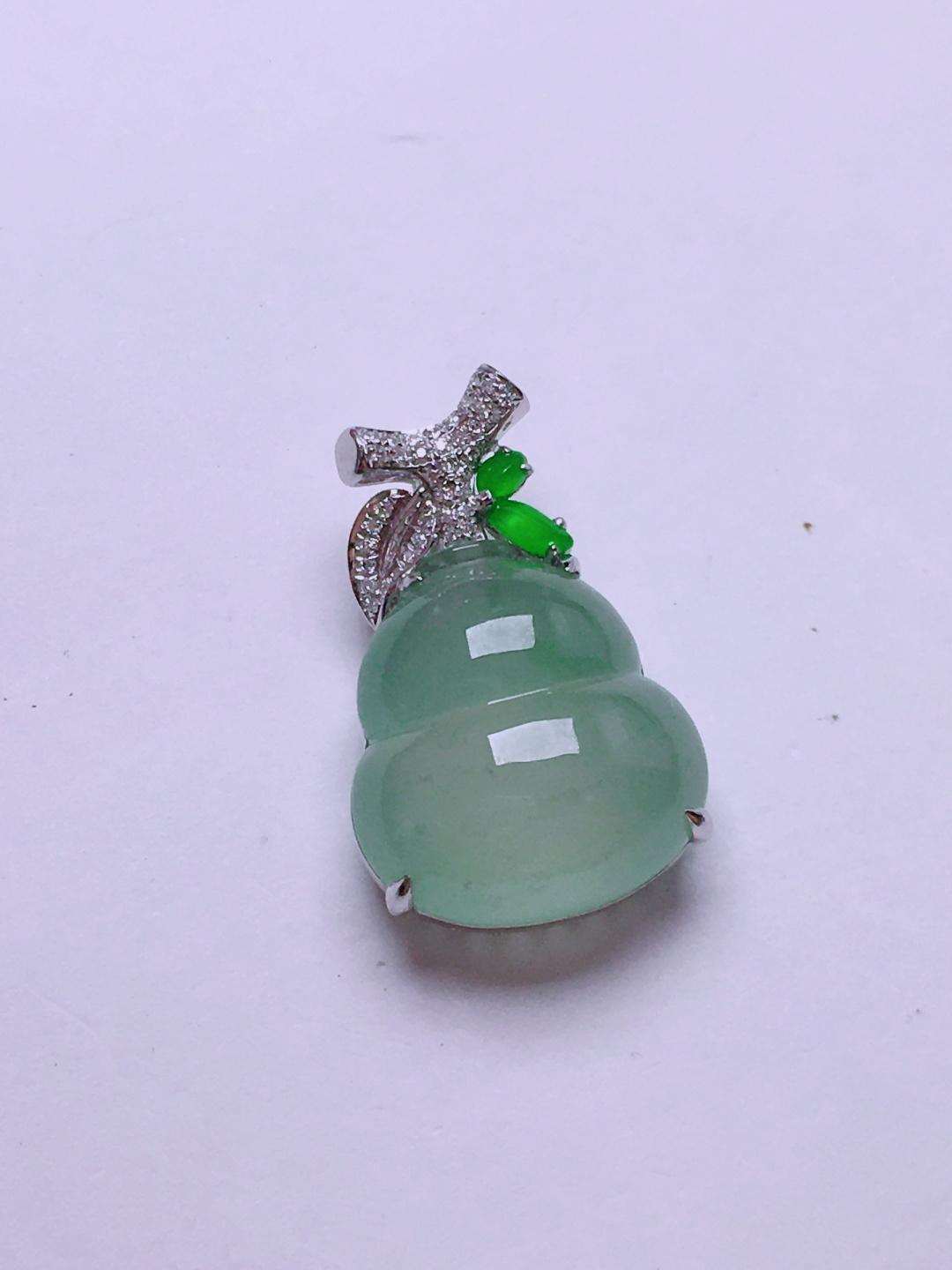 ️葫芦吊坠，晶莹剔透，新颖时尚，无裂，22.7
