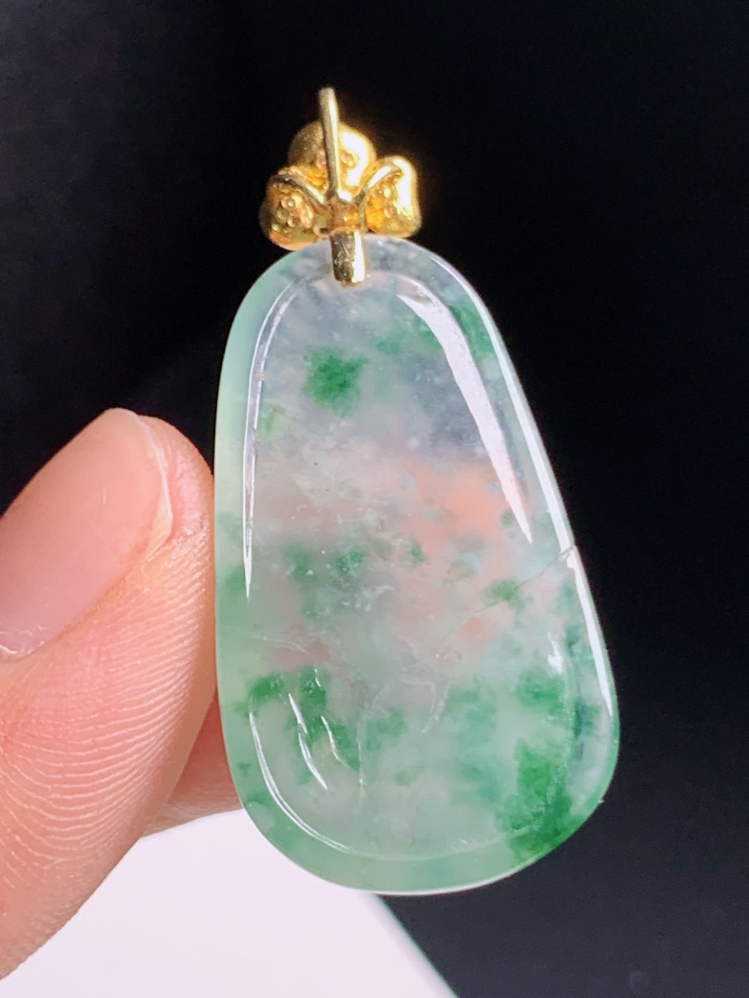 ️ 冰种飘花山水牌吊坠，冰透清爽，飘花飘逸自然，山水悠然寓意豁达