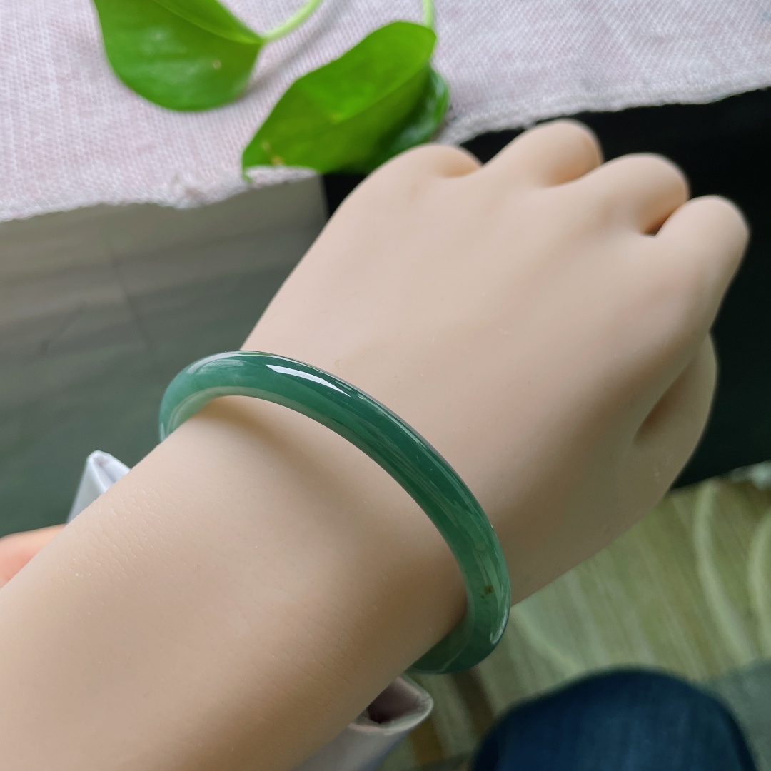 53.9/6.6，蓝水美人条，种老，渐变之色，沙眼，高品质翡翠，ss55618a