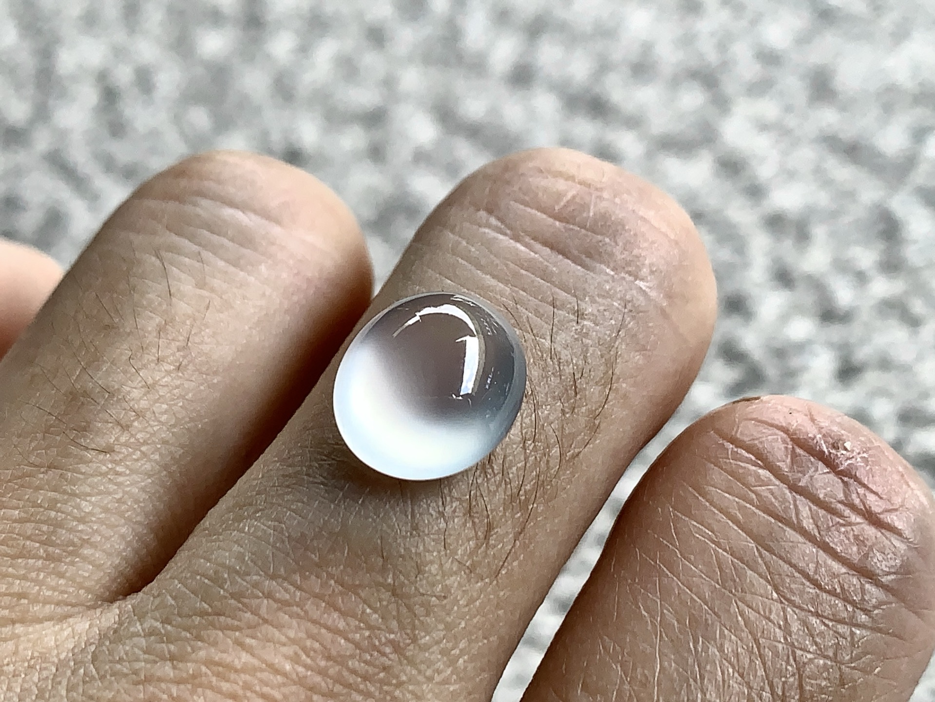 白冰蛋面 尺寸：10.6×9.5×5.3