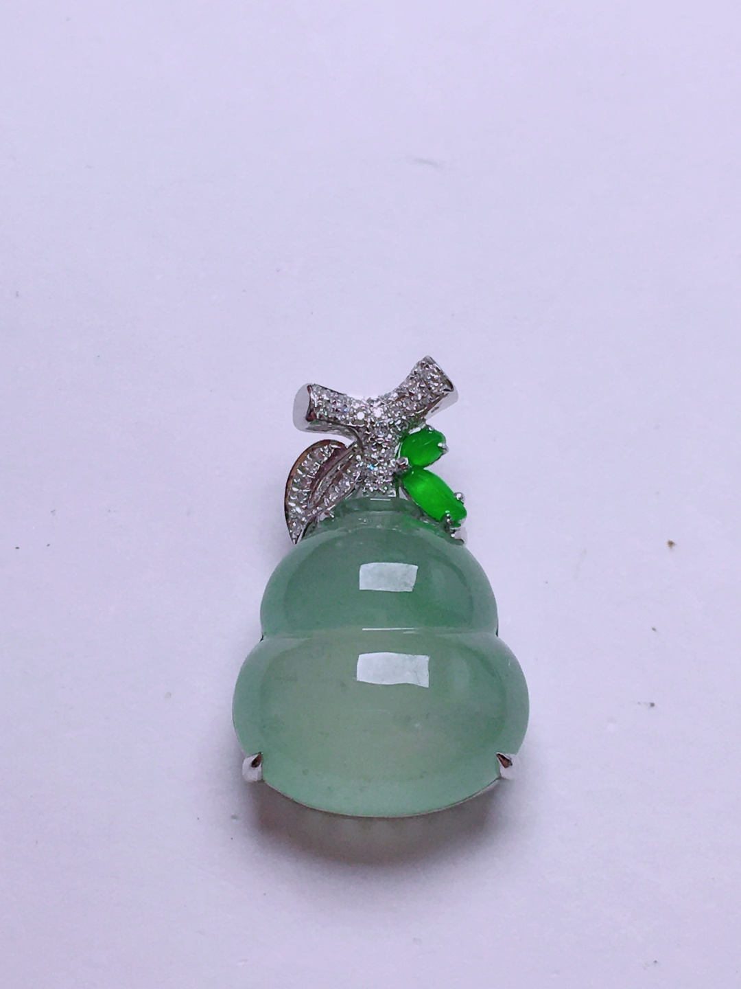 ️葫芦吊坠，晶莹剔透，新颖时尚，无裂，22.7