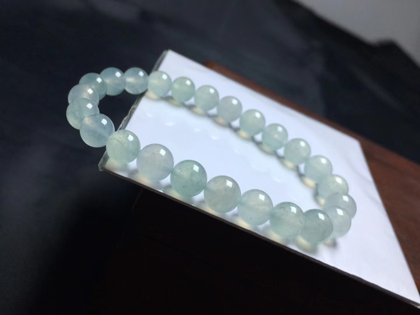 ️ 冰种手链，卡7.6～6.9mm，24颗，种好，玉质细腻，均匀，通透