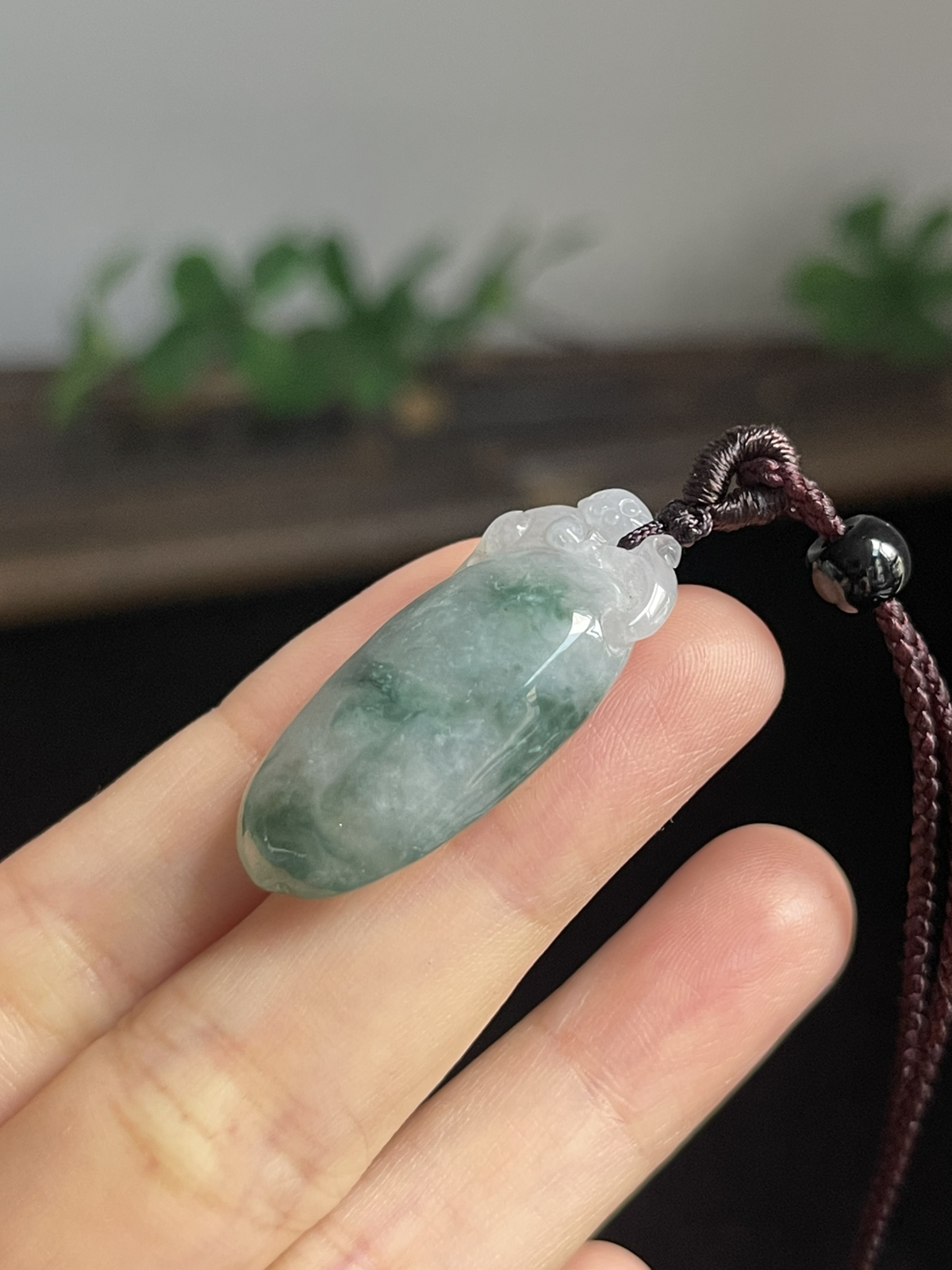 翡翠吊坠，配珠未测