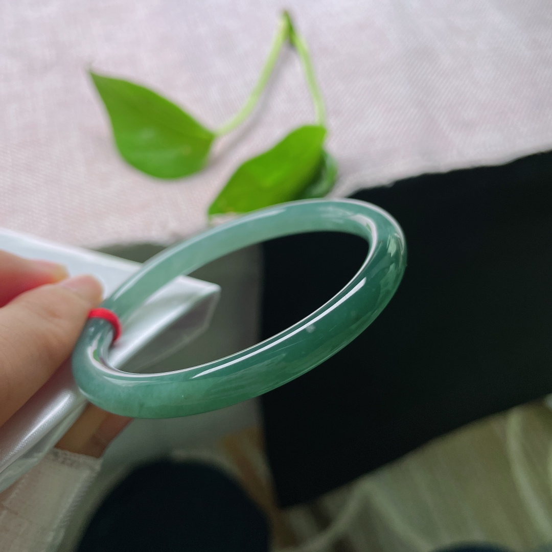53.9/6.6，蓝水美人条，种老，渐变之色，沙眼，高品质翡翠，ss55618a