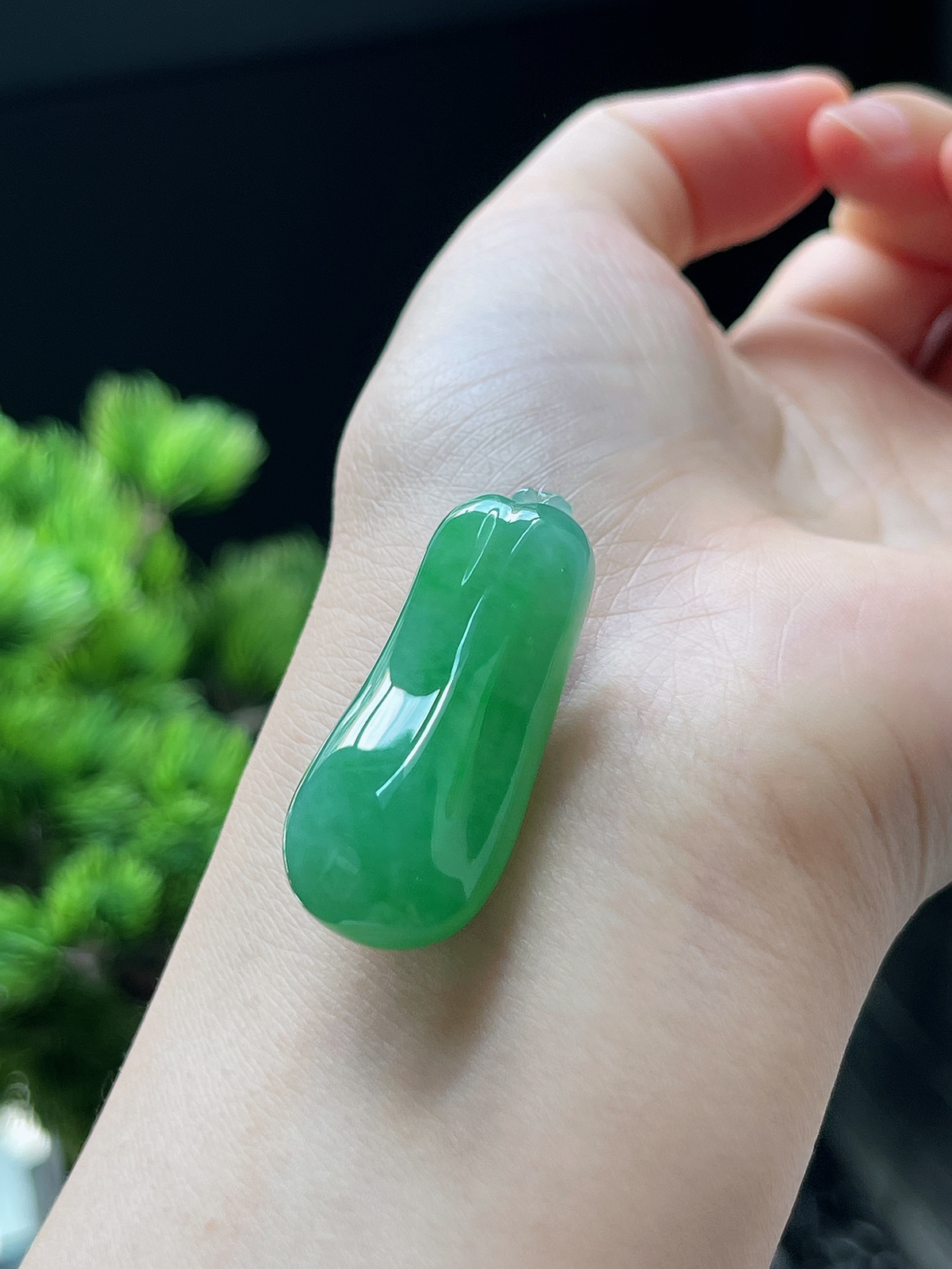翡翠冰糯种绿色福瓜挂件