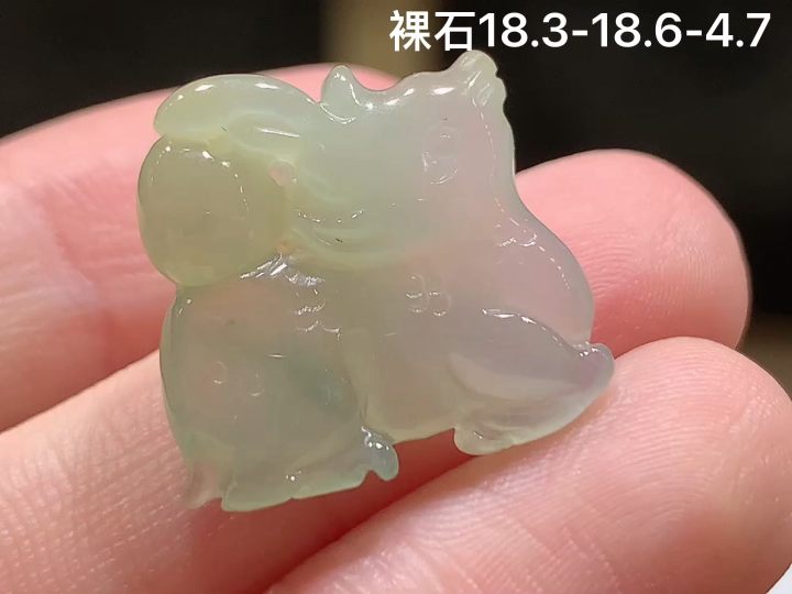 冰黄翡鹿牌 无裂, 尺寸，18.3-18.6-4.7