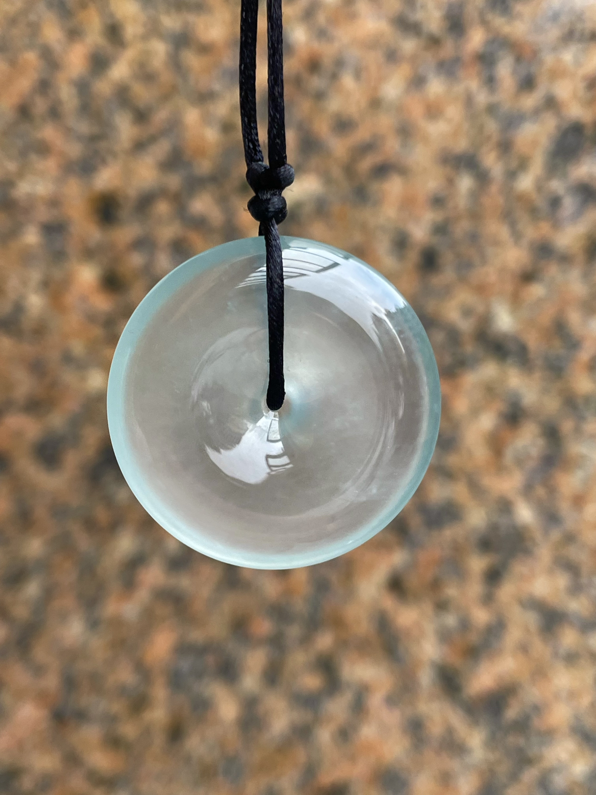 【玻璃种平安扣】老料天空蓝，质地非常细腻，冰润十足，种老冰透，花色灵动，收藏品质