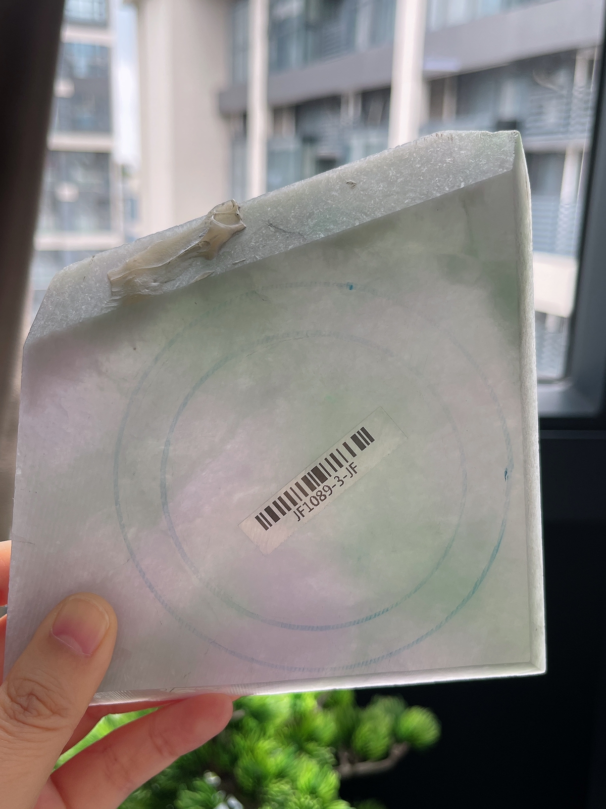 翡翠板料，⭕️正圈最大做68，正圈最大做64