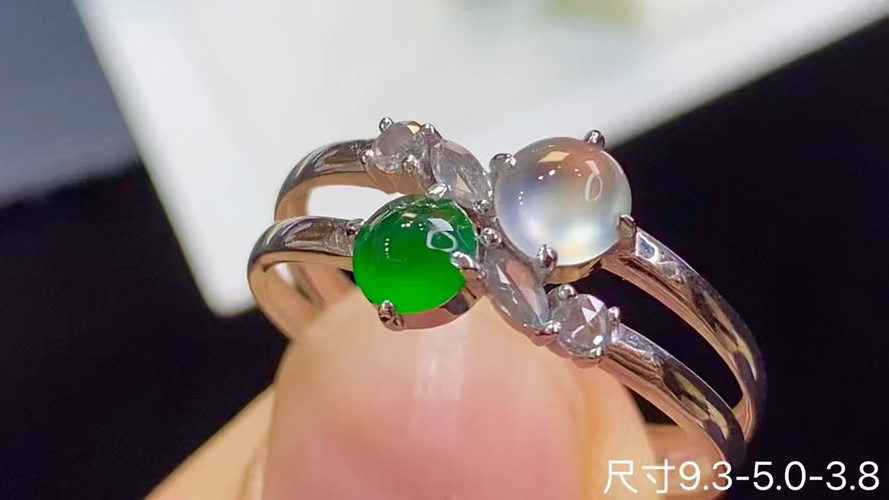 18k金+钻玻璃种蛋面戒指，无裂，9.3-5.0-3.8