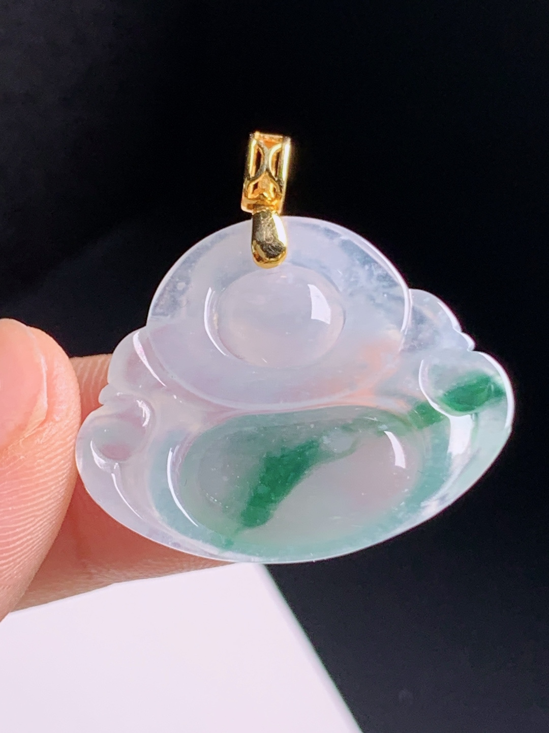 ️ 冰种飘花佛公吊坠，通透起胶，飘绿灵动写意，笑佛从容安康