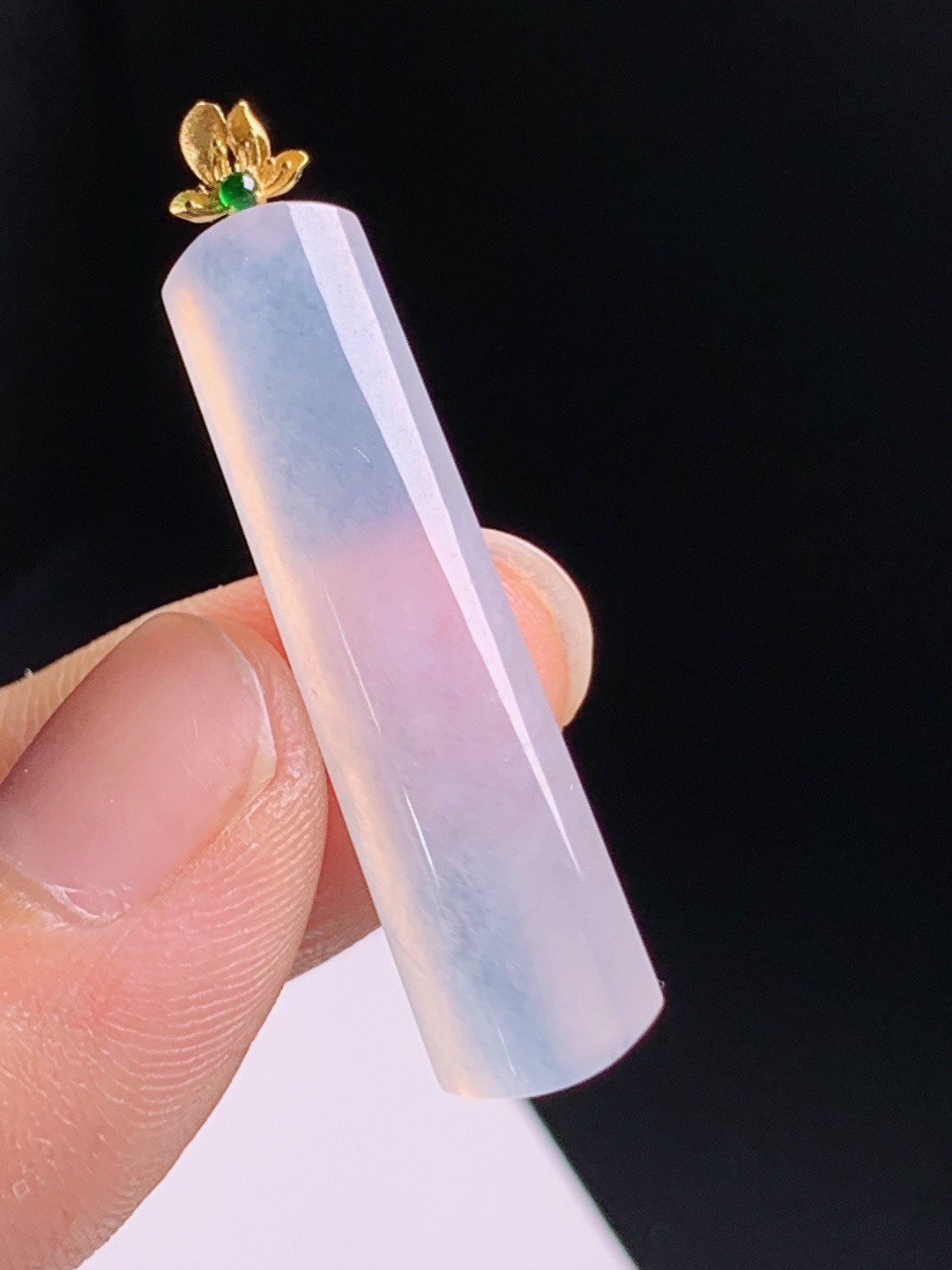 ️ 无事牌吊坠，底子细腻清透，紫韵淡雅柔和，素面干净耐看