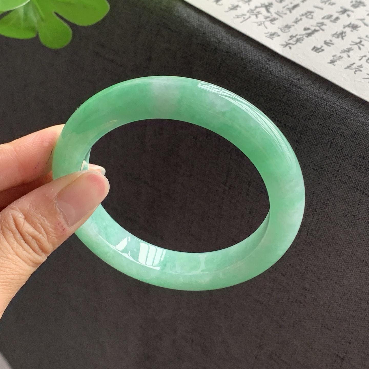 070804JJ 满绿正圈翡翠手镯 59-12.3-9.7