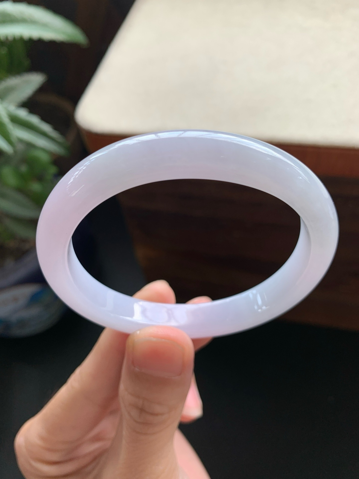54.5圈口紫罗兰贵妃手镯