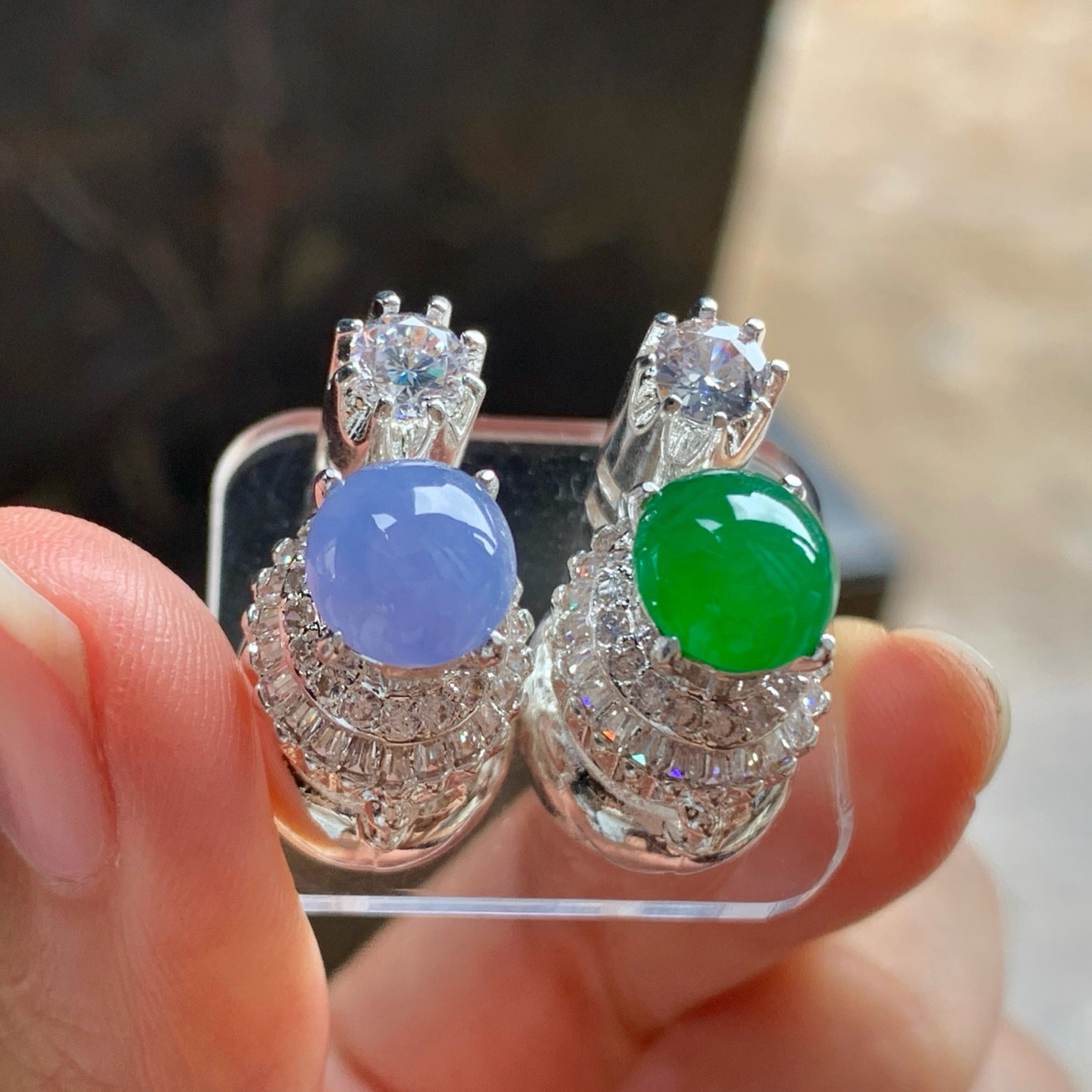 春带彩戒面一对^_^鲜艳 浓郁 铜托 尺寸9